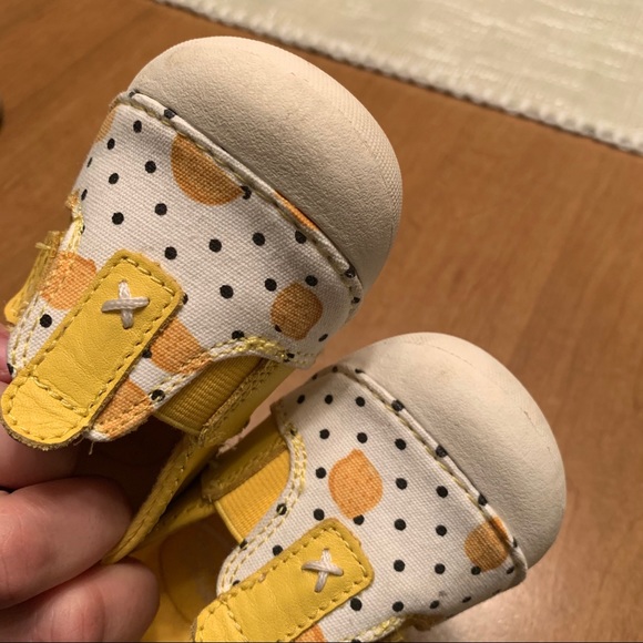 Toddler Stride Rite - Picture 6 of 8